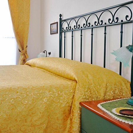 Bed & Breakfast A Castel Capuano Napoli Dış mekan fotoğraf