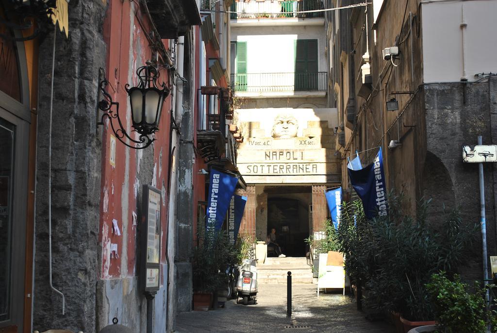 Bed & Breakfast A Castel Capuano Napoli Dış mekan fotoğraf