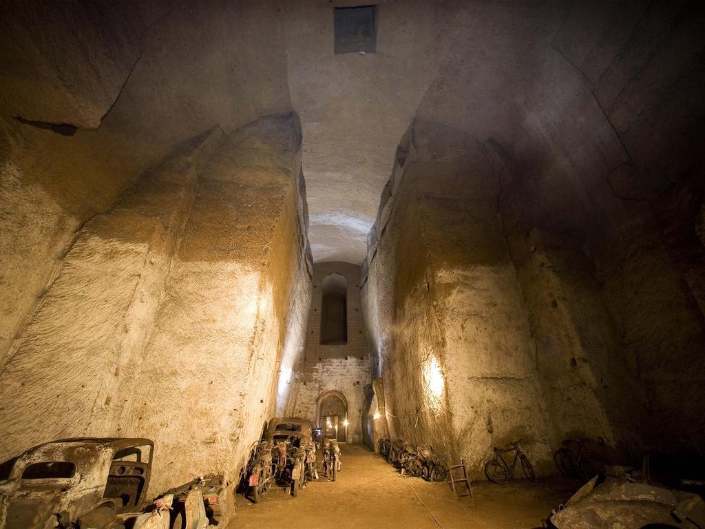 Bed & Breakfast A Castel Capuano Napoli Dış mekan fotoğraf