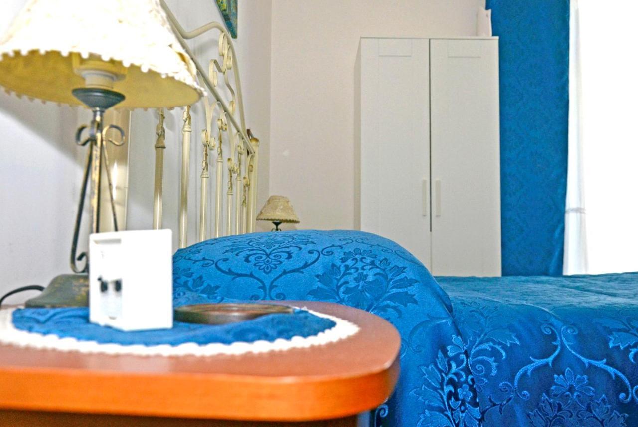 Bed & Breakfast A Castel Capuano Napoli Dış mekan fotoğraf