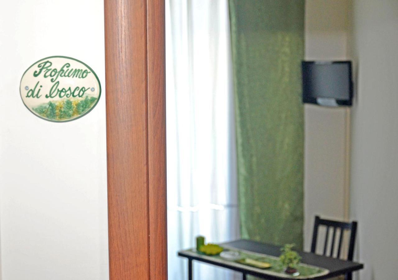 Bed & Breakfast A Castel Capuano Napoli Dış mekan fotoğraf