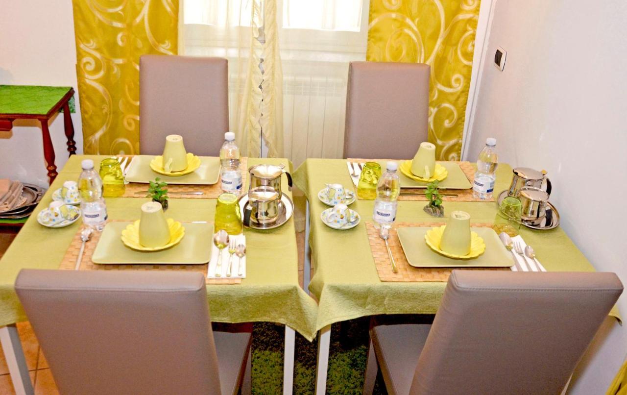 Bed & Breakfast A Castel Capuano Napoli Dış mekan fotoğraf